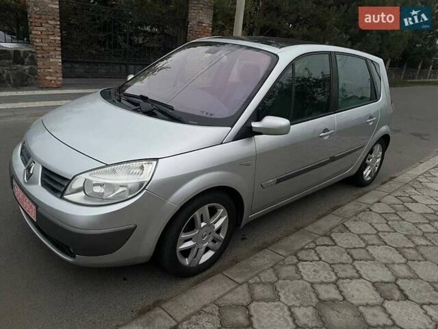 Серый Рено Сценик, объемом двигателя 2 л и пробегом 220 тыс. км за 4800 $, фото 4 на Automoto.ua