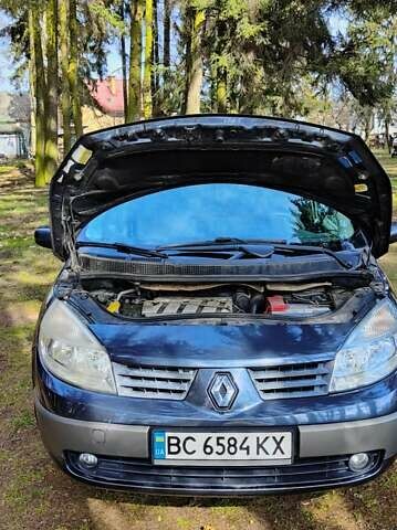 Серый Рено Сценик, объемом двигателя 2 л и пробегом 265 тыс. км за 5000 $, фото 18 на Automoto.ua