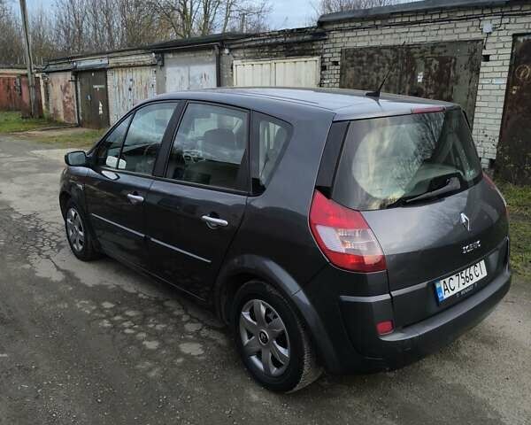 Серый Рено Сценик, объемом двигателя 1.6 л и пробегом 233 тыс. км за 5350 $, фото 4 на Automoto.ua