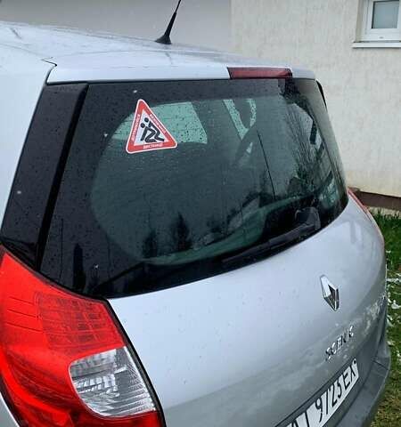 Сірий Рено Сценік, об'ємом двигуна 1.6 л та пробігом 225 тис. км за 5700 $, фото 27 на Automoto.ua