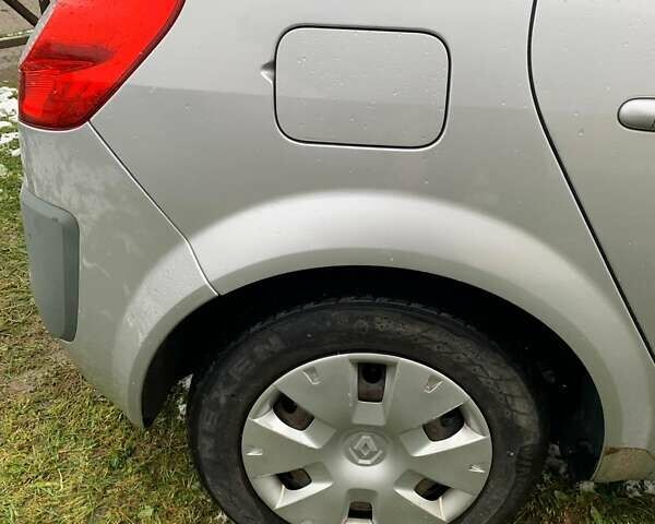 Сірий Рено Сценік, об'ємом двигуна 1.6 л та пробігом 225 тис. км за 5700 $, фото 46 на Automoto.ua