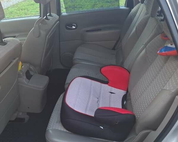 Сірий Рено Сценік, об'ємом двигуна 1.6 л та пробігом 201 тис. км за 5200 $, фото 2 на Automoto.ua