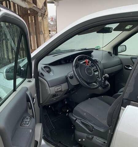 Сірий Рено Сценік, об'ємом двигуна 1.6 л та пробігом 225 тис. км за 5700 $, фото 33 на Automoto.ua