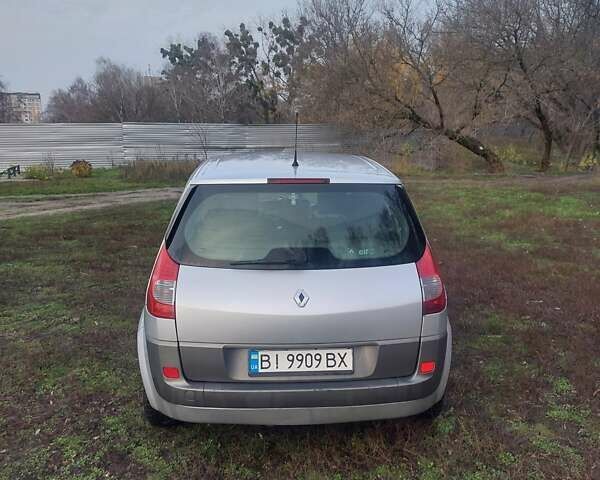 Сірий Рено Сценік, об'ємом двигуна 1.6 л та пробігом 238 тис. км за 5700 $, фото 3 на Automoto.ua