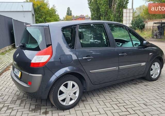 Серый Рено Сценик, объемом двигателя 1.6 л и пробегом 212 тыс. км за 5600 $, фото 7 на Automoto.ua