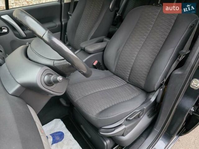 Серый Рено Сценик, объемом двигателя 1.6 л и пробегом 195 тыс. км за 5899 $, фото 26 на Automoto.ua