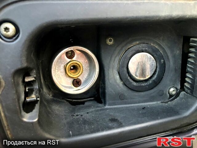 Серый Рено Сценик, объемом двигателя 1.6 л и пробегом 206 тыс. км за 5499 $, фото 12 на Automoto.ua