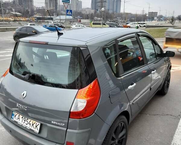 Серый Рено Сценик, объемом двигателя 1.9 л и пробегом 295 тыс. км за 9500 $, фото 9 на Automoto.ua