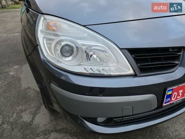 Серый Рено Сценик, объемом двигателя 1.6 л и пробегом 195 тыс. км за 5899 $, фото 5 на Automoto.ua
