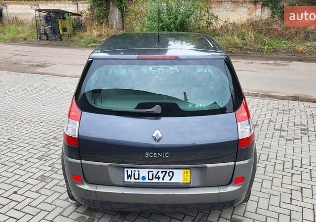 Серый Рено Сценик, объемом двигателя 1.6 л и пробегом 212 тыс. км за 5250 $, фото 1 на Automoto.ua