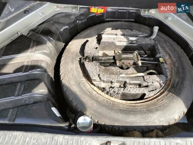 Серый Рено Сценик, объемом двигателя 1.46 л и пробегом 345 тыс. км за 5499 $, фото 9 на Automoto.ua