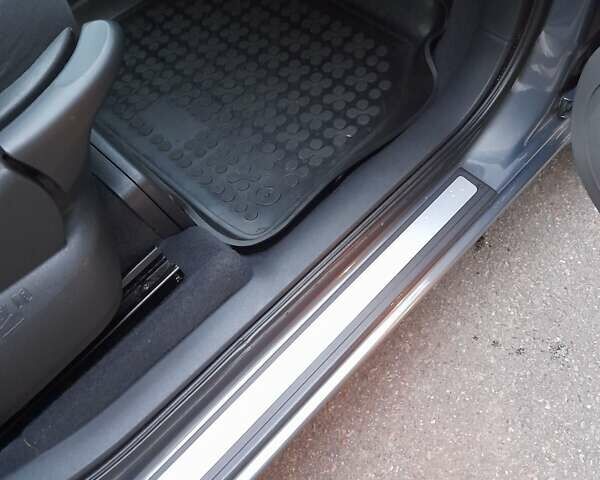 Серый Рено Сценик, объемом двигателя 1.9 л и пробегом 295 тыс. км за 9500 $, фото 38 на Automoto.ua