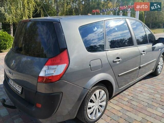 Рено Сценик 2006 в Миргороде на Automoto.ua Серый Рено Сценик, объемом двигателя 1.5 л и пробегом 335 тыс. км за 4150 $, фото 6 на Automoto.ua