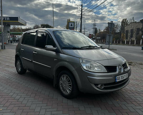 Серый Рено Сценик, объемом двигателя 2 л и пробегом 278 тыс. км за 3400 $, фото 10 на Automoto.ua