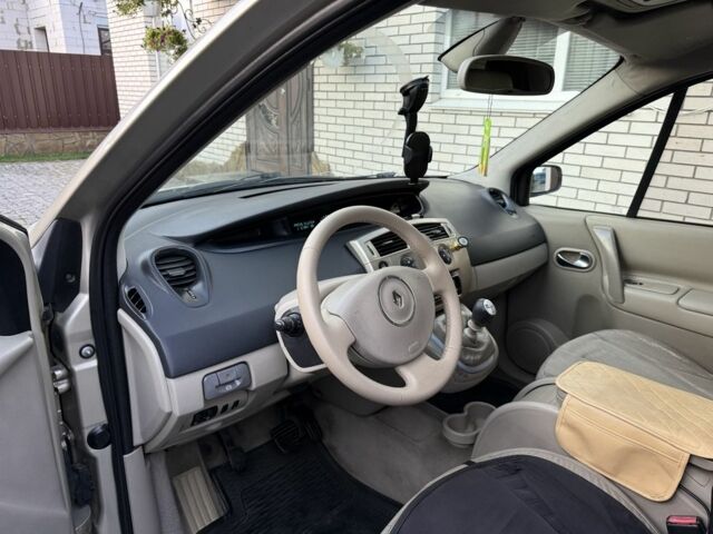 Сірий Рено Сценік, об'ємом двигуна 1.5 л та пробігом 230 тис. км за 3650 $, фото 8 на Automoto.ua