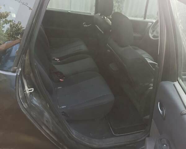 Серый Рено Сценик, объемом двигателя 1.6 л и пробегом 195 тыс. км за 3750 $, фото 7 на Automoto.ua