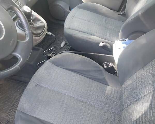 Сірий Рено Сценік, об'ємом двигуна 1.6 л та пробігом 238 тис. км за 5700 $, фото 14 на Automoto.ua