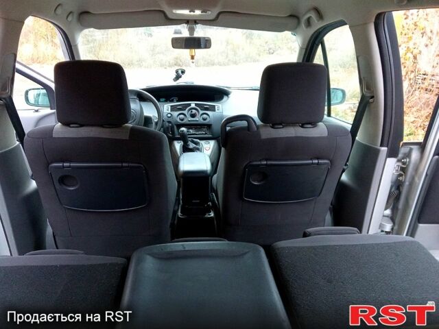 Серый Рено Сценик, объемом двигателя 1.4 л и пробегом 247 тыс. км за 4300 $, фото 10 на Automoto.ua