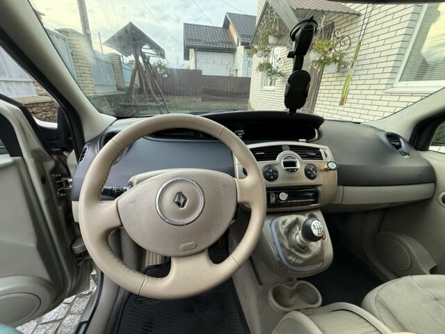 Сірий Рено Сценік, об'ємом двигуна 1.5 л та пробігом 230 тис. км за 3650 $, фото 9 на Automoto.ua