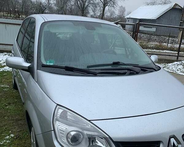 Сірий Рено Сценік, об'ємом двигуна 1.6 л та пробігом 225 тис. км за 5700 $, фото 13 на Automoto.ua