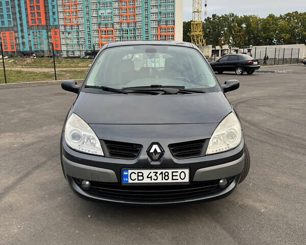 Рено Сценік 2006 у Чернігові на Automoto.ua Сірий Рено Сценік, об'ємом двигуна 1.6 л та пробігом 235 тис. км за 5250 $, фото 1 на Automoto.ua