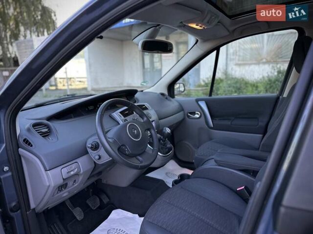 Сірий Рено Сценік, об'ємом двигуна 1.6 л та пробігом 240 тис. км за 6800 $, фото 70 на Automoto.ua