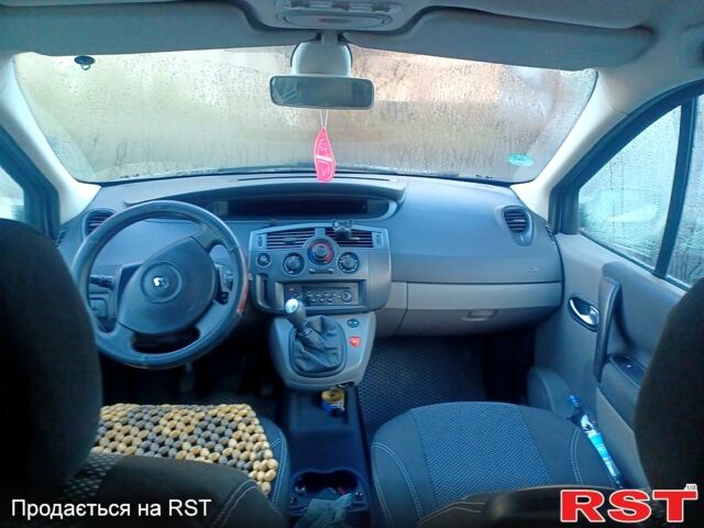 Серый Рено Сценик, объемом двигателя 1.6 л и пробегом 205 тыс. км за 7000 $, фото 3 на Automoto.ua