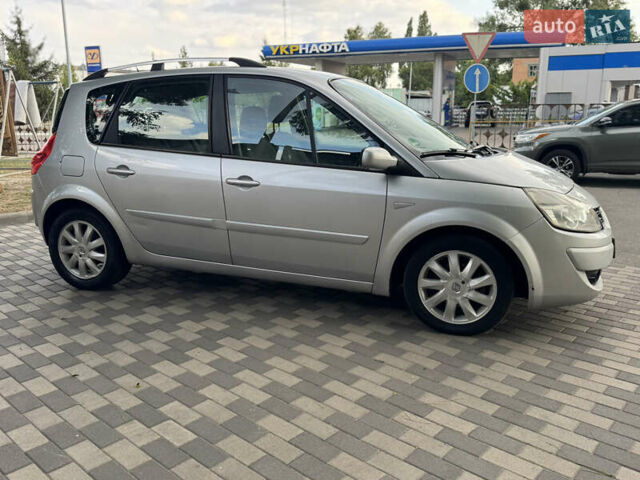 Сірий Рено Сценік, об'ємом двигуна 1.6 л та пробігом 215 тис. км за 4800 $, фото 1 на Automoto.ua