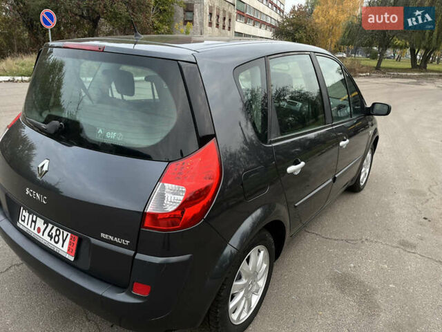 Рено Сценик 2006 в Сумах на Automoto.ua Серый Рено Сценик, объемом двигателя 1.6 л и пробегом 122 тыс. км за 6199 $, фото 5 на Automoto.ua