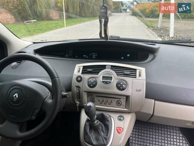 Серый Рено Сценик, объемом двигателя 1.46 л и пробегом 300 тыс. км за 4600 $, фото 6 на Automoto.ua
