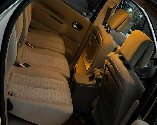 Сірий Рено Сценік, об'ємом двигуна 1.6 л та пробігом 230 тис. км за 4450 $, фото 26 на Automoto.ua