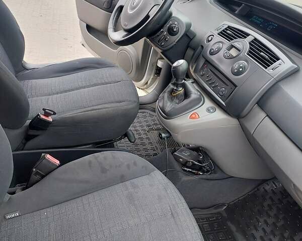 Сірий Рено Сценік, об'ємом двигуна 1.6 л та пробігом 238 тис. км за 5700 $, фото 21 на Automoto.ua