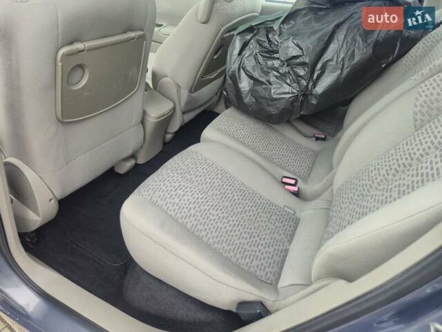 Серый Рено Сценик, объемом двигателя 1.6 л и пробегом 210 тыс. км за 4100 $, фото 13 на Automoto.ua