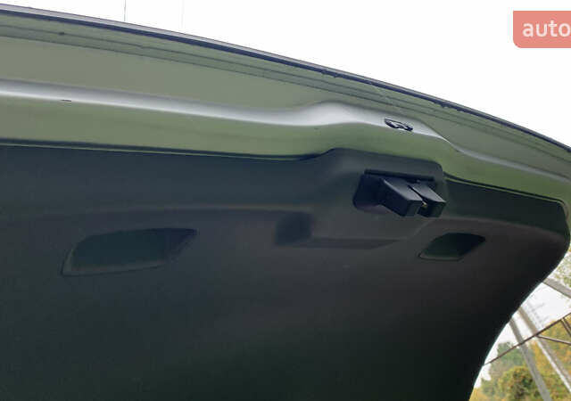 Рено Сценик 2006 в Виннице на Automoto.ua Серый Рено Сценик, объемом двигателя 1.6 л и пробегом 124 тыс. км за 6250 $, фото 19 на Automoto.ua