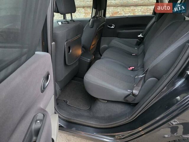 Серый Рено Сценик, объемом двигателя 1.6 л и пробегом 195 тыс. км за 5899 $, фото 27 на Automoto.ua