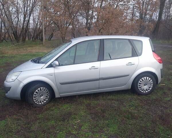 Сірий Рено Сценік, об'ємом двигуна 1.6 л та пробігом 238 тис. км за 5700 $, фото 5 на Automoto.ua