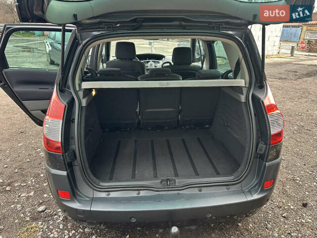 Сірий Рено Сценік, об'ємом двигуна 0 л та пробігом 188 тис. км за 5900 $, фото 25 на Automoto.ua