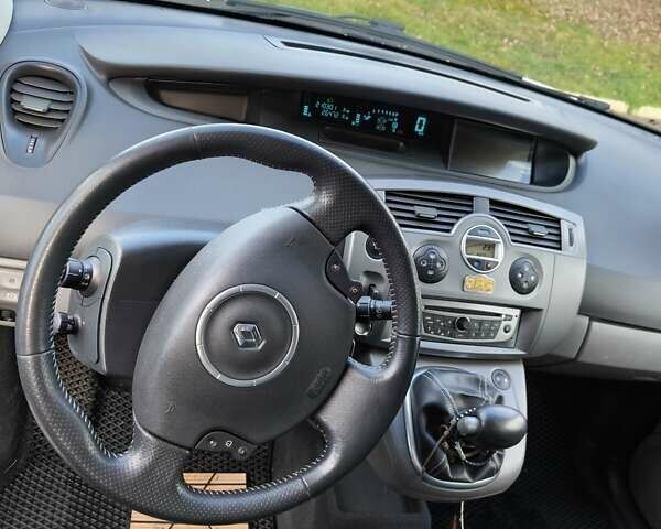 Сірий Рено Сценік, об'ємом двигуна 2 л та пробігом 210 тис. км за 6950 $, фото 10 на Automoto.ua