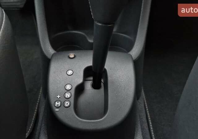 Серый Рено Сценик, объемом двигателя 1.6 л и пробегом 130 тыс. км за 6799 $, фото 25 на Automoto.ua