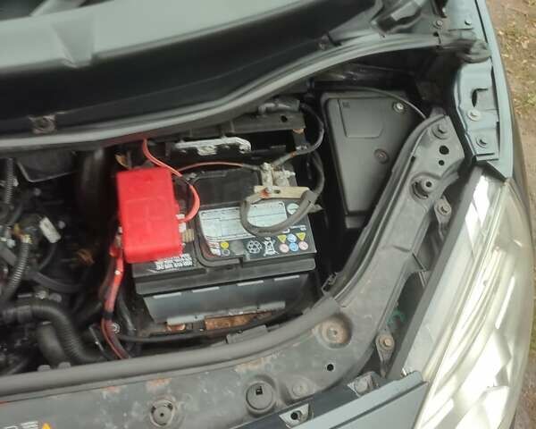 Сірий Рено Сценік, об'ємом двигуна 1.6 л та пробігом 190 тис. км за 5600 $, фото 19 на Automoto.ua