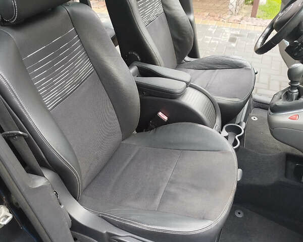 Серый Рено Сценик, объемом двигателя 1.6 л и пробегом 231 тыс. км за 4950 $, фото 12 на Automoto.ua