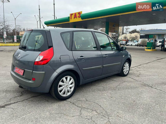 Серый Рено Сценик, объемом двигателя 1.6 л и пробегом 181 тыс. км за 5600 $, фото 12 на Automoto.ua