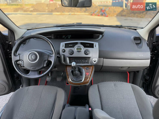 Сірий Рено Сценік, об'ємом двигуна 1.6 л та пробігом 245 тис. км за 5999 $, фото 15 на Automoto.ua