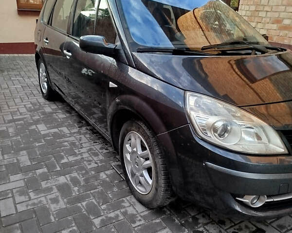 Серый Рено Сценик, объемом двигателя 1.6 л и пробегом 231 тыс. км за 4950 $, фото 2 на Automoto.ua