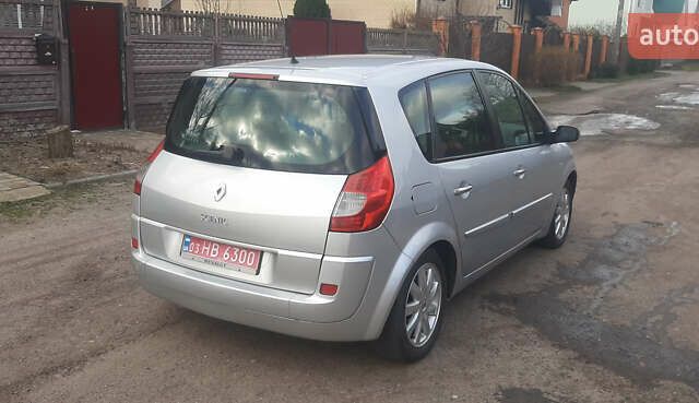 Серый Рено Сценик, объемом двигателя 1.6 л и пробегом 240 тыс. км за 5150 $, фото 16 на Automoto.ua