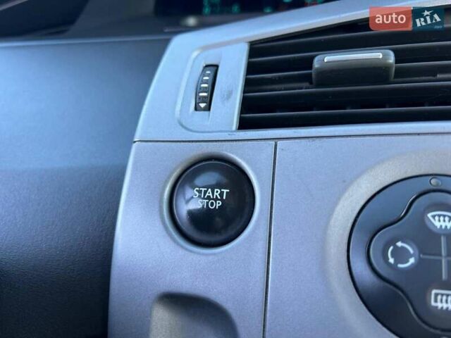 Серый Рено Сценик, объемом двигателя 2 л и пробегом 286 тыс. км за 5790 $, фото 28 на Automoto.ua