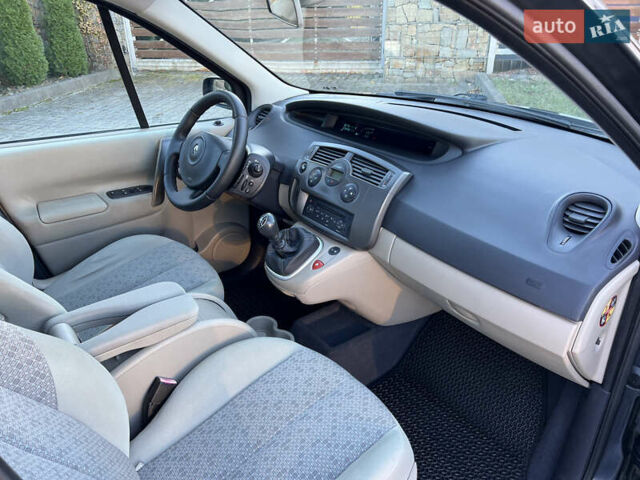 Сірий Рено Сценік, об'ємом двигуна 1.6 л та пробігом 129 тис. км за 7500 $, фото 16 на Automoto.ua