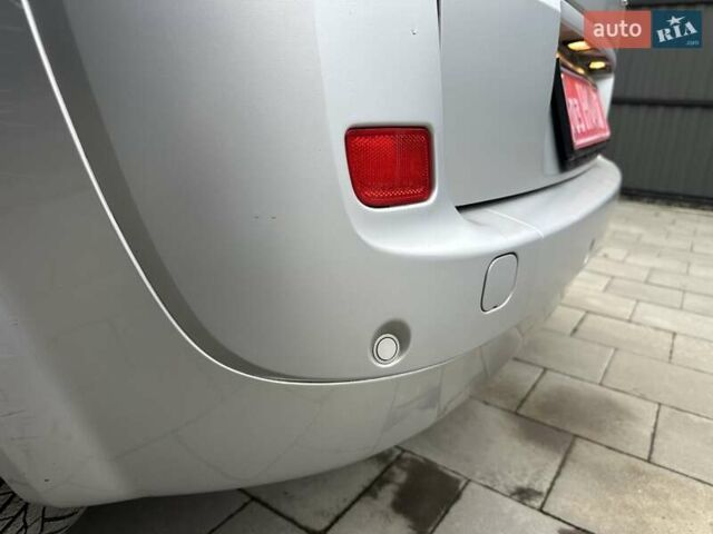 Серый Рено Сценик, объемом двигателя 2 л и пробегом 85 тыс. км за 7700 $, фото 27 на Automoto.ua