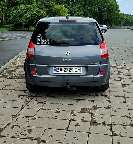 Серый Рено Сценик, объемом двигателя 1.6 л и пробегом 186 тыс. км за 5500 $, фото 3 на Automoto.ua