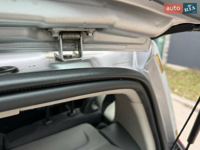 Серый Рено Сценик, объемом двигателя 1.6 л и пробегом 230 тыс. км за 5699 $, фото 111 на Automoto.ua